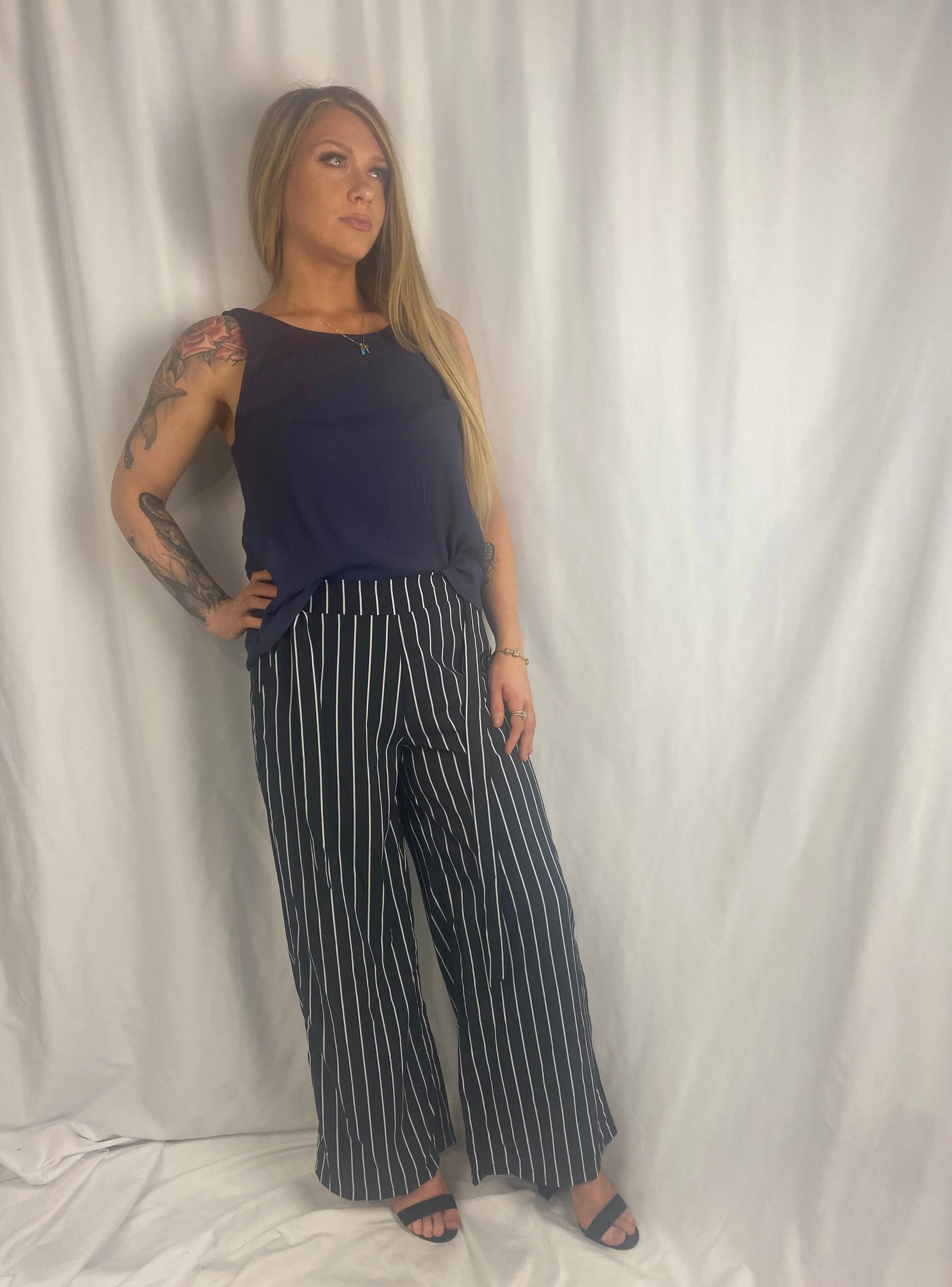 💙 DEL Black and white stripe full Length High Waisted Pants