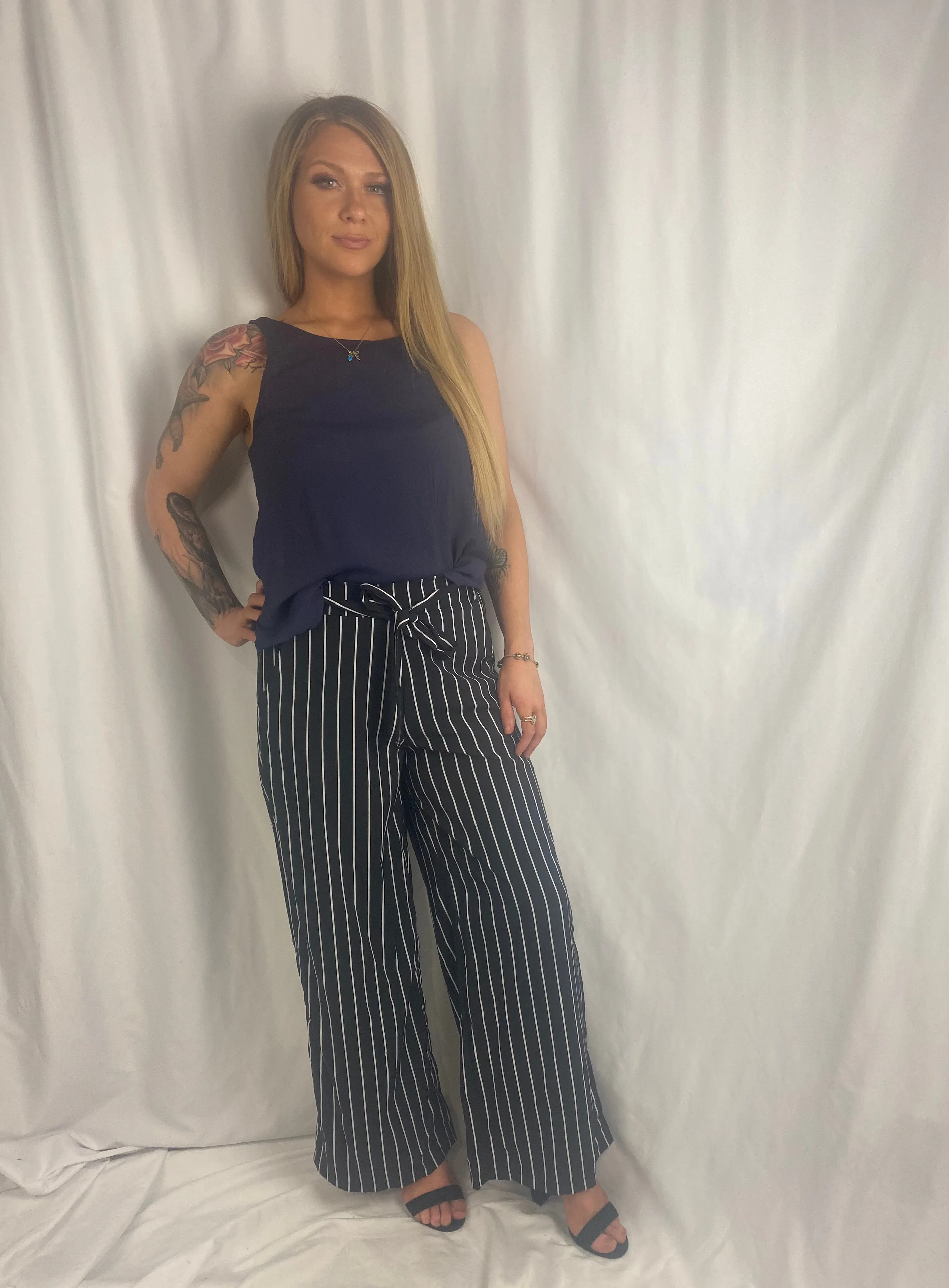 💙 DEL Black and white stripe full Length High Waisted Pants