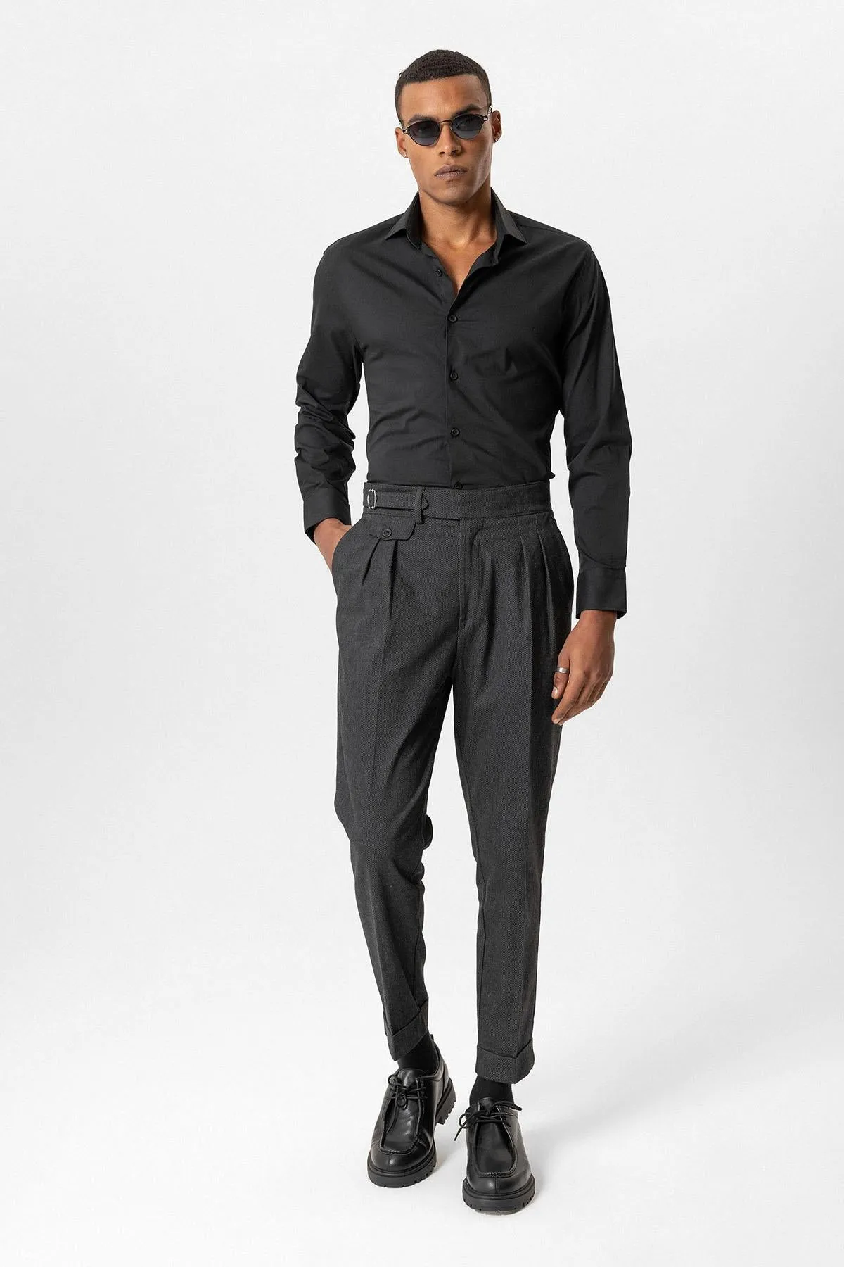 Black High-Waisted Men's Trousers with Buckle Detail - Wessi