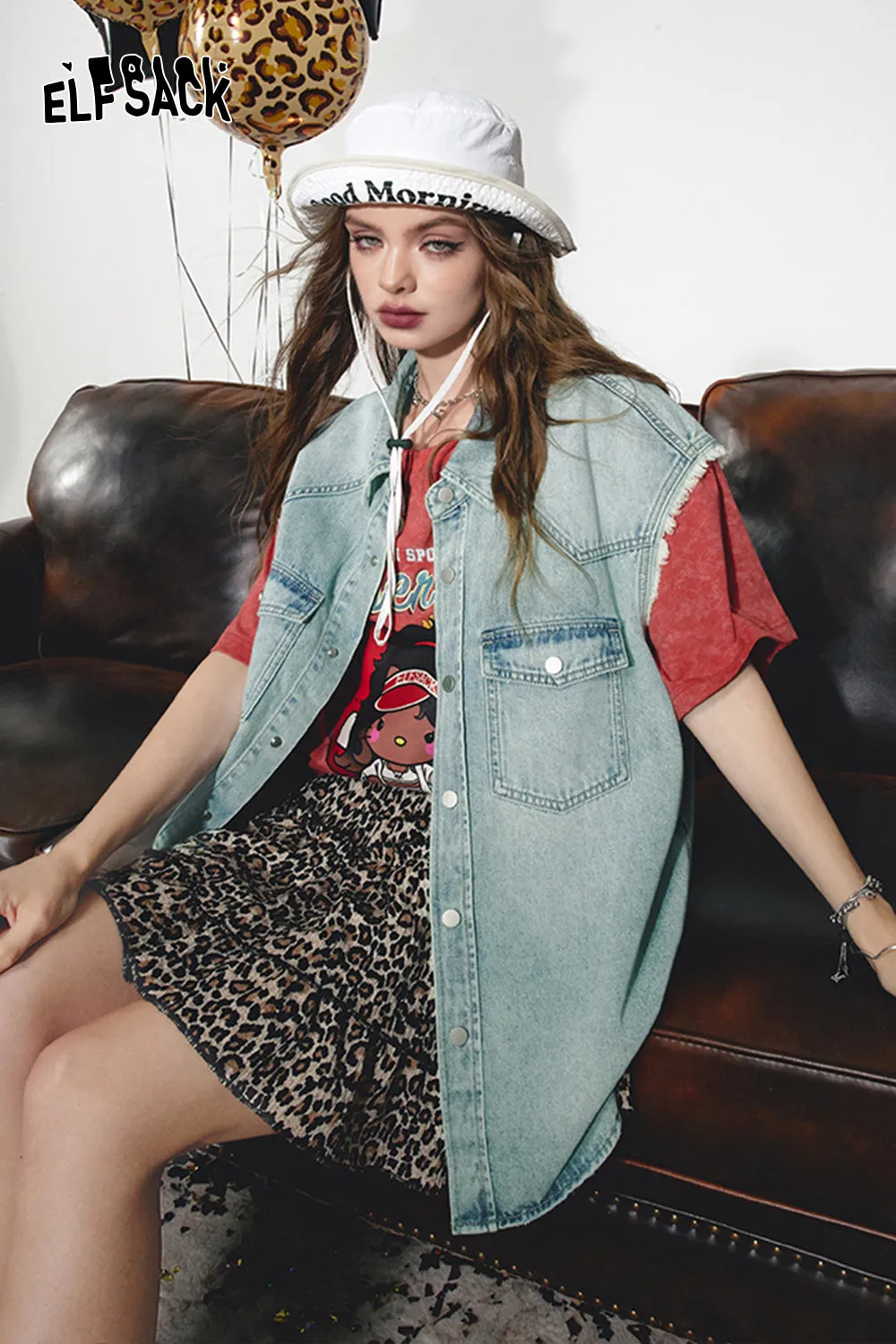 ELFSACK 2024 Summer New Arrivals Retro washed denim vest for women, fashionable, loose, layered sleeveless top