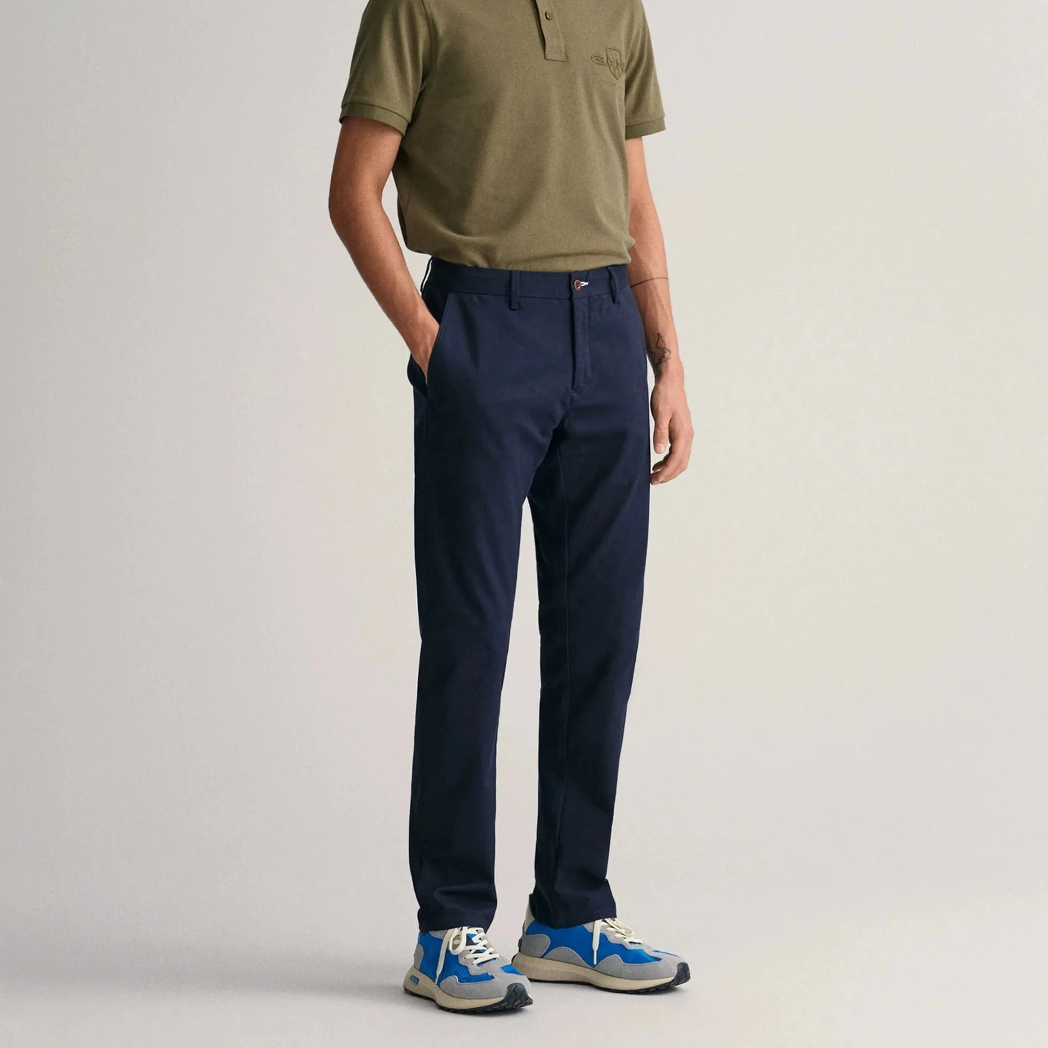 GANT Slim Fit Tech Prep™ Chinos in Marine Navy