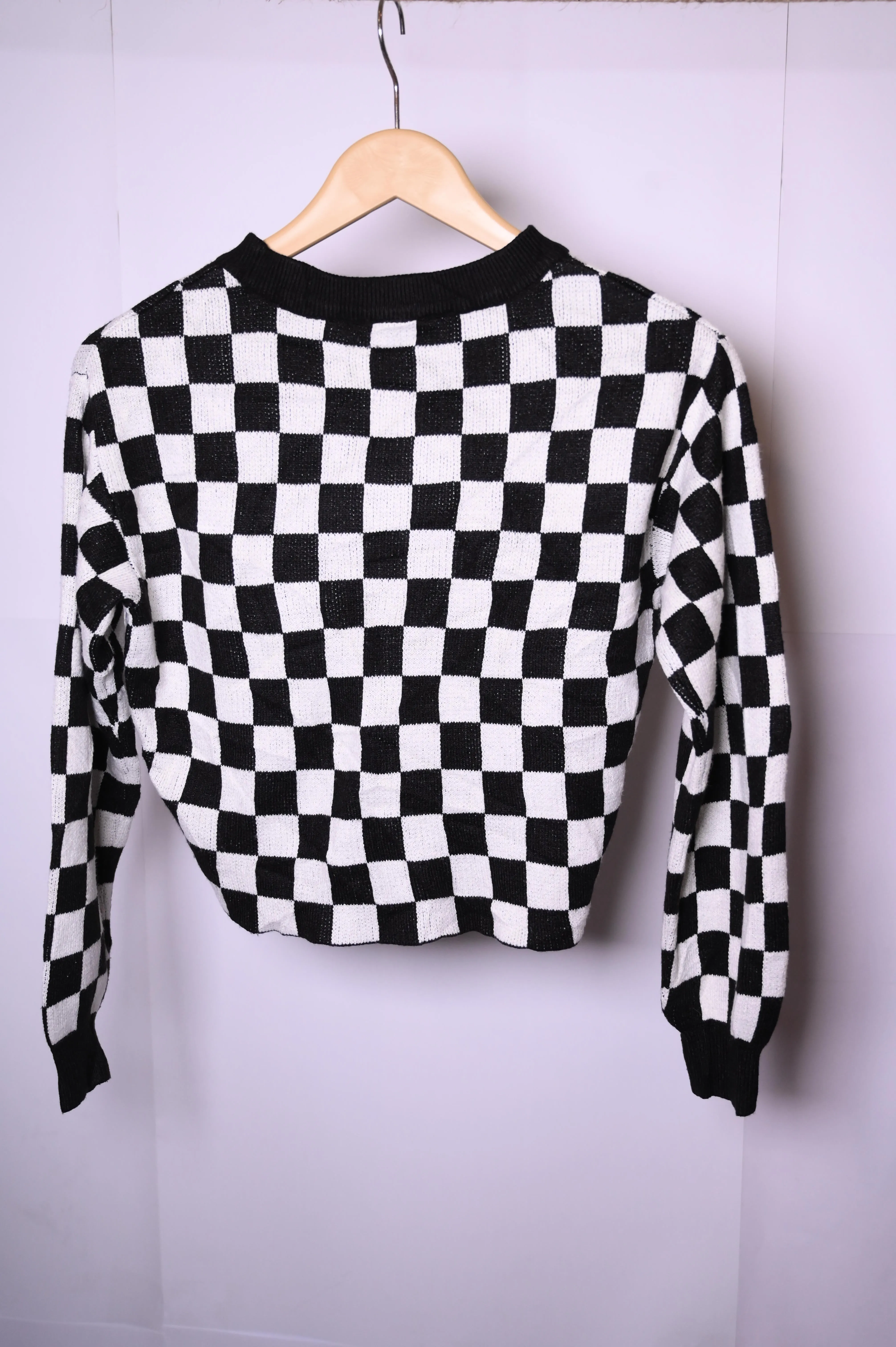 H&M Black & White Sweatshirt (Small)