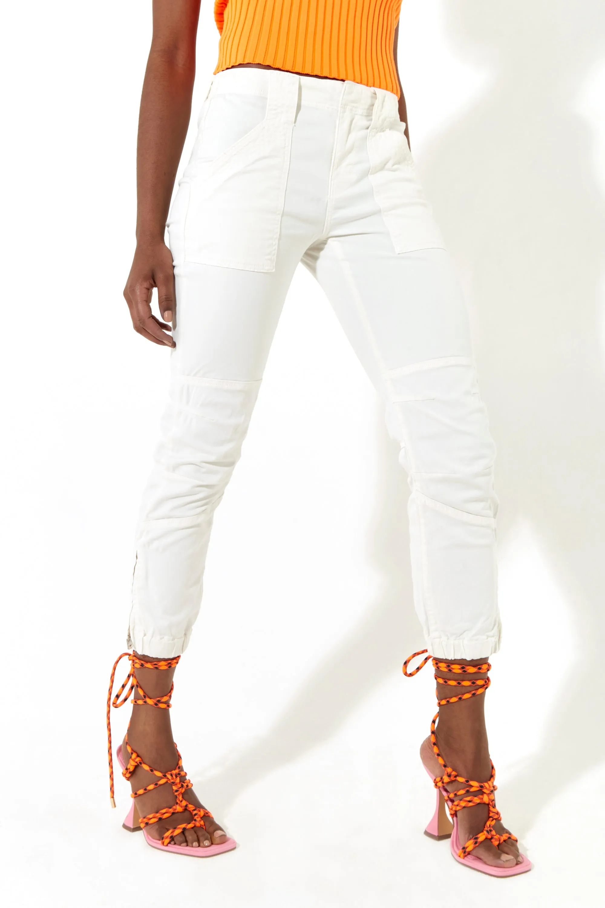 House of Holland Off White Skinny Cropped Trousers With a Pocket Detail and Metal Zip Detail