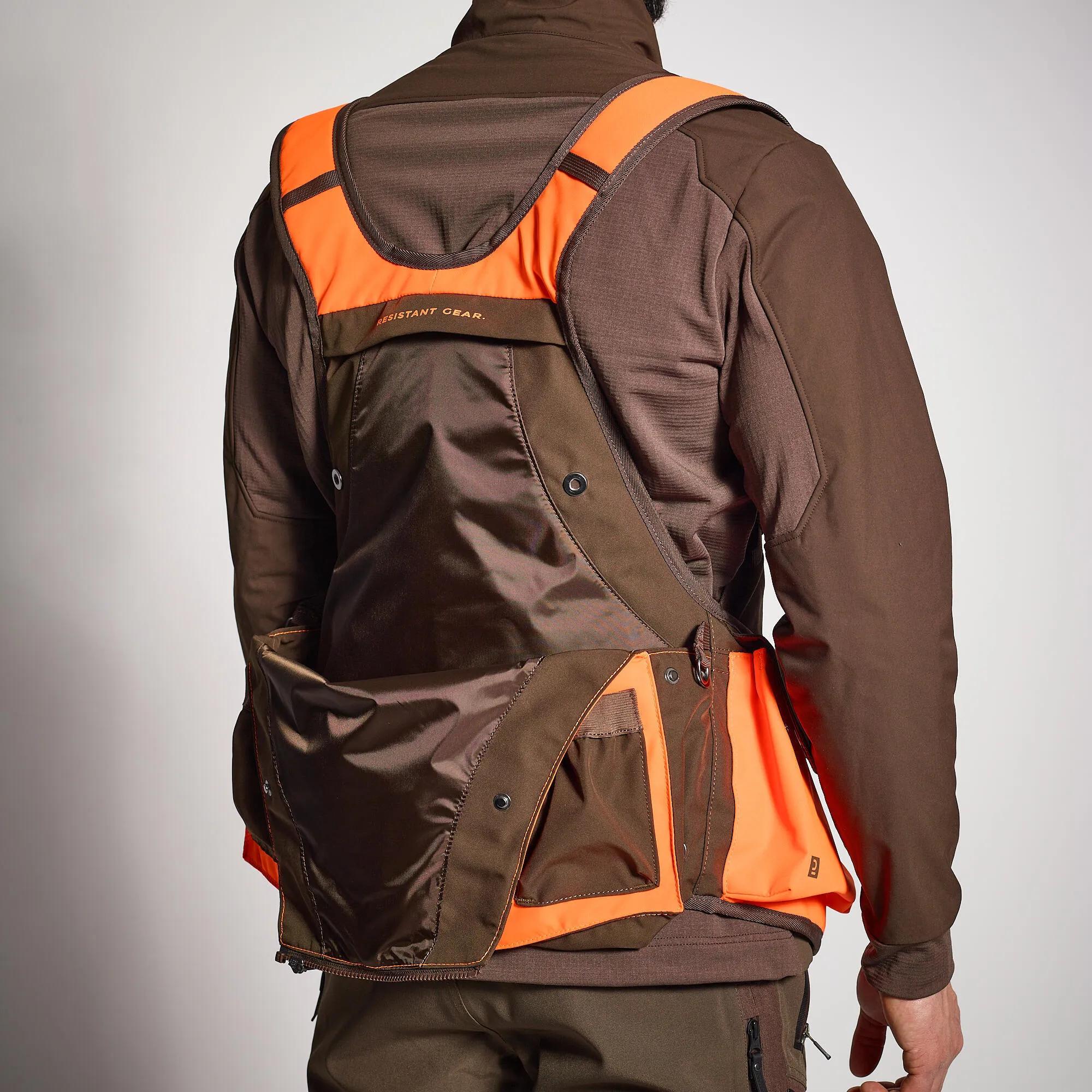 Hunting vest 920 durable brown-orange SOLOGNAC neon orange psa/coffee brown