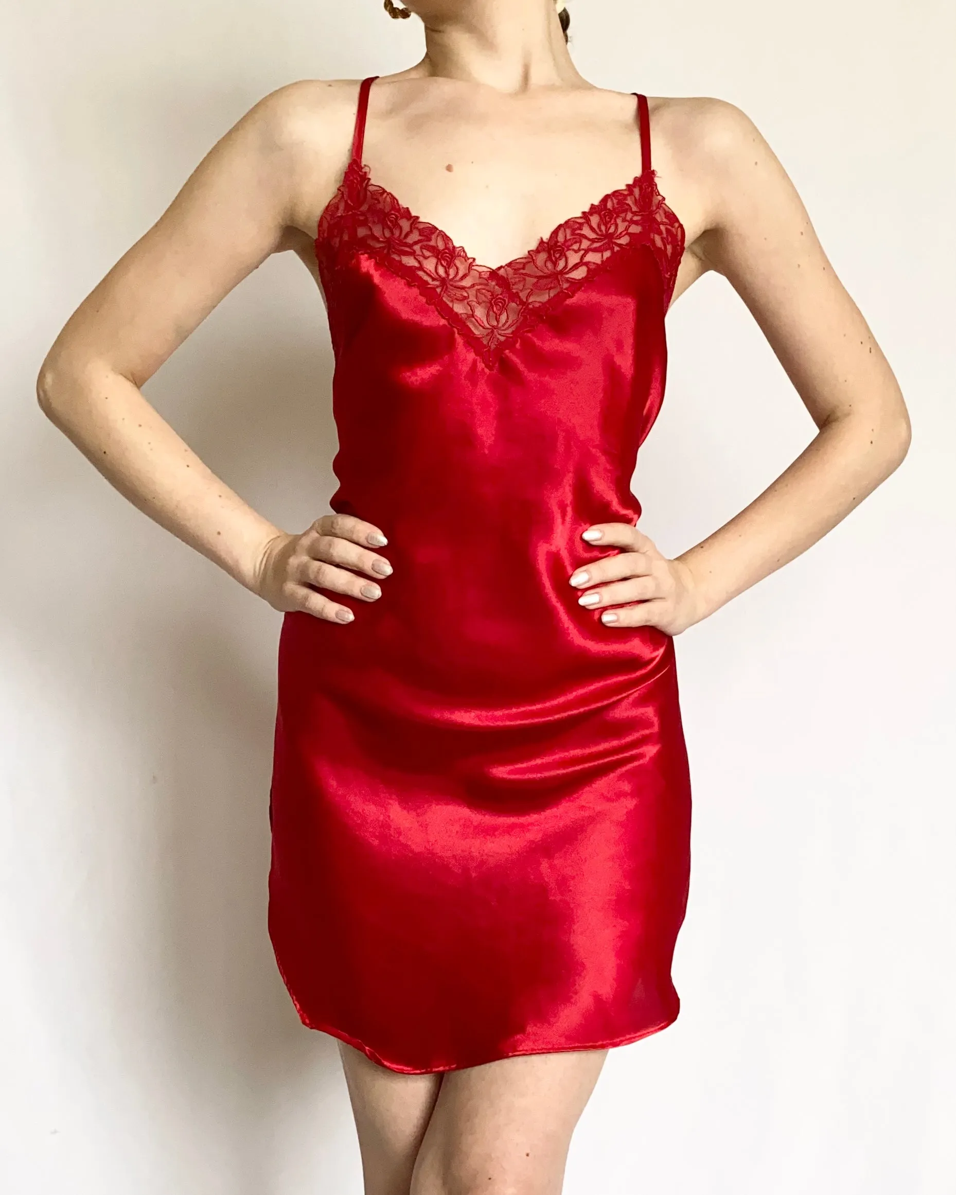 Red 80s Victoria’s Secret Gold Label Slip Dress (M)